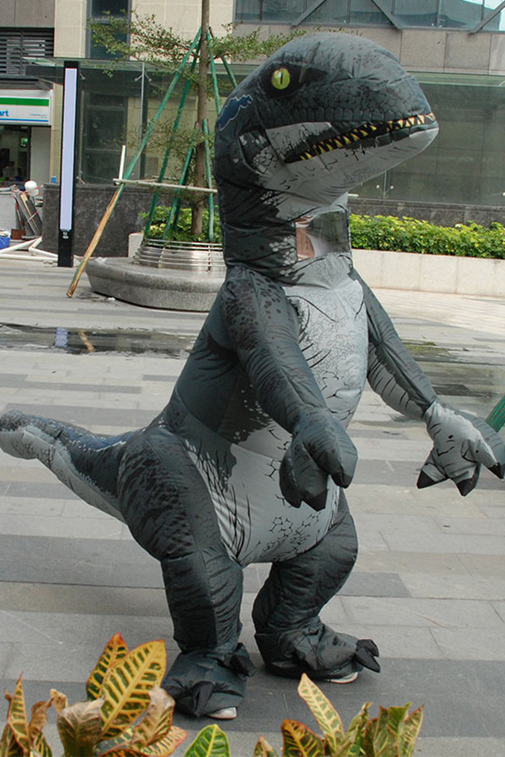 Déguisement dinosaure T-Rex gonflable adulte - Jurassic World